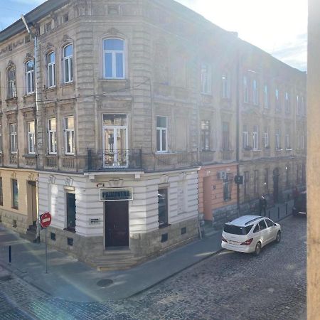 Apartment On Balabana Street Lviv Exterior photo